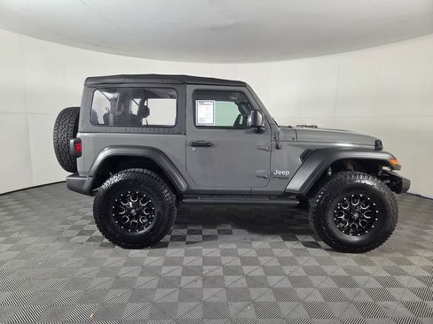 Certified 2019 Jeep Wrangler Sport AWD/4WD image 4