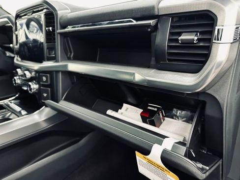 New 2025 Ford F150 Lariat w/ Equipment Group 501A Mid image 16