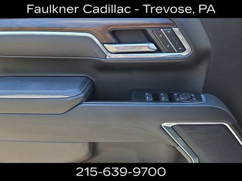Used 2025 GMC Sierra 1500 SLT AWD/4WD image 12