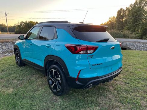 Used 2021 Chevrolet TrailBlazer RS w/ Technology Package image 3
