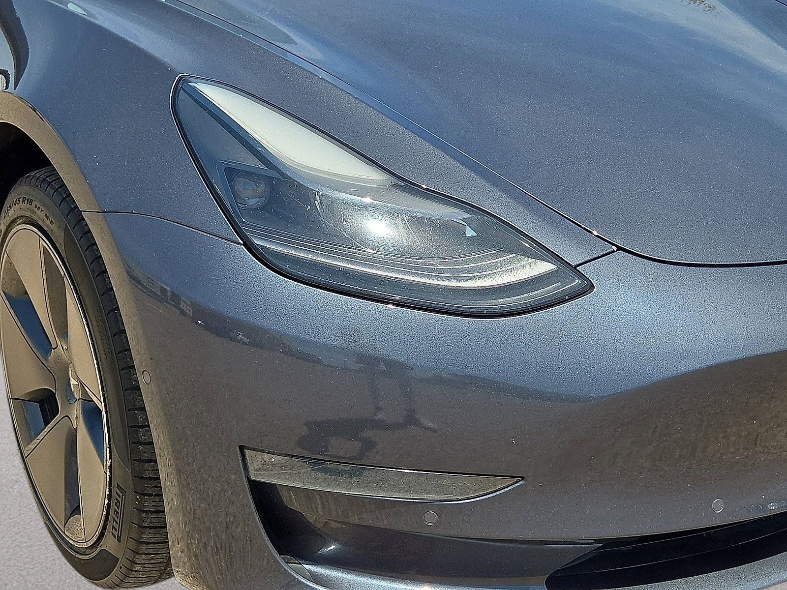 Used 2022 Tesla Model 3 Long Range AWD/4WD image 9