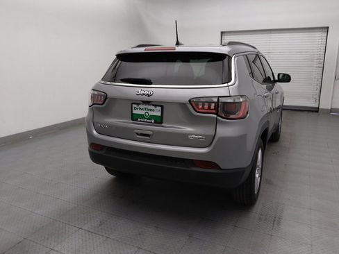 Used 2022 Jeep Compass Latitude w/ Convenience Group AWD/4WD image 7