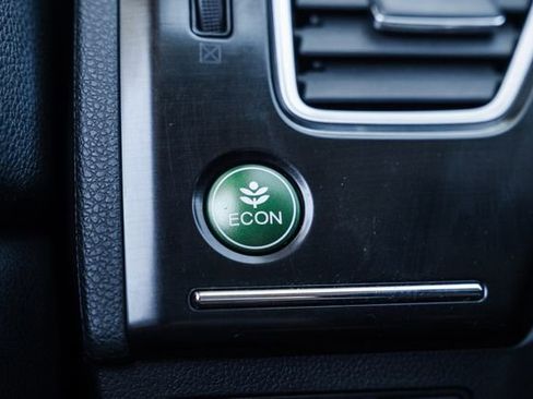 Used 2013 Honda Civic LX image 60