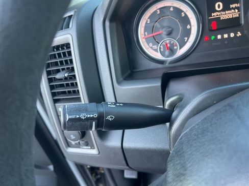 Used 2018 RAM 1500 Express w/ Express Value Package image 30