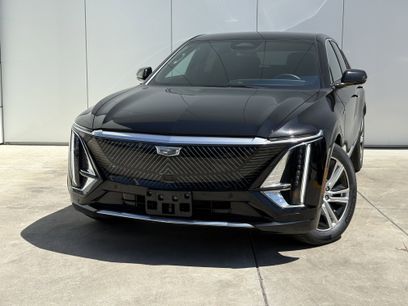 Certified 2024 Cadillac Lyriq Tech w/ LPO, Floor Liner Package