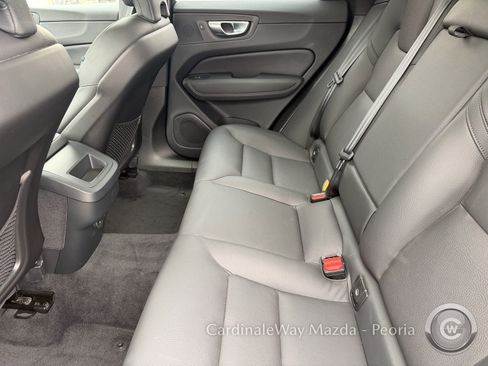 Used 2025 Volvo XC60 B5 Plus AWD/4WD image 15
