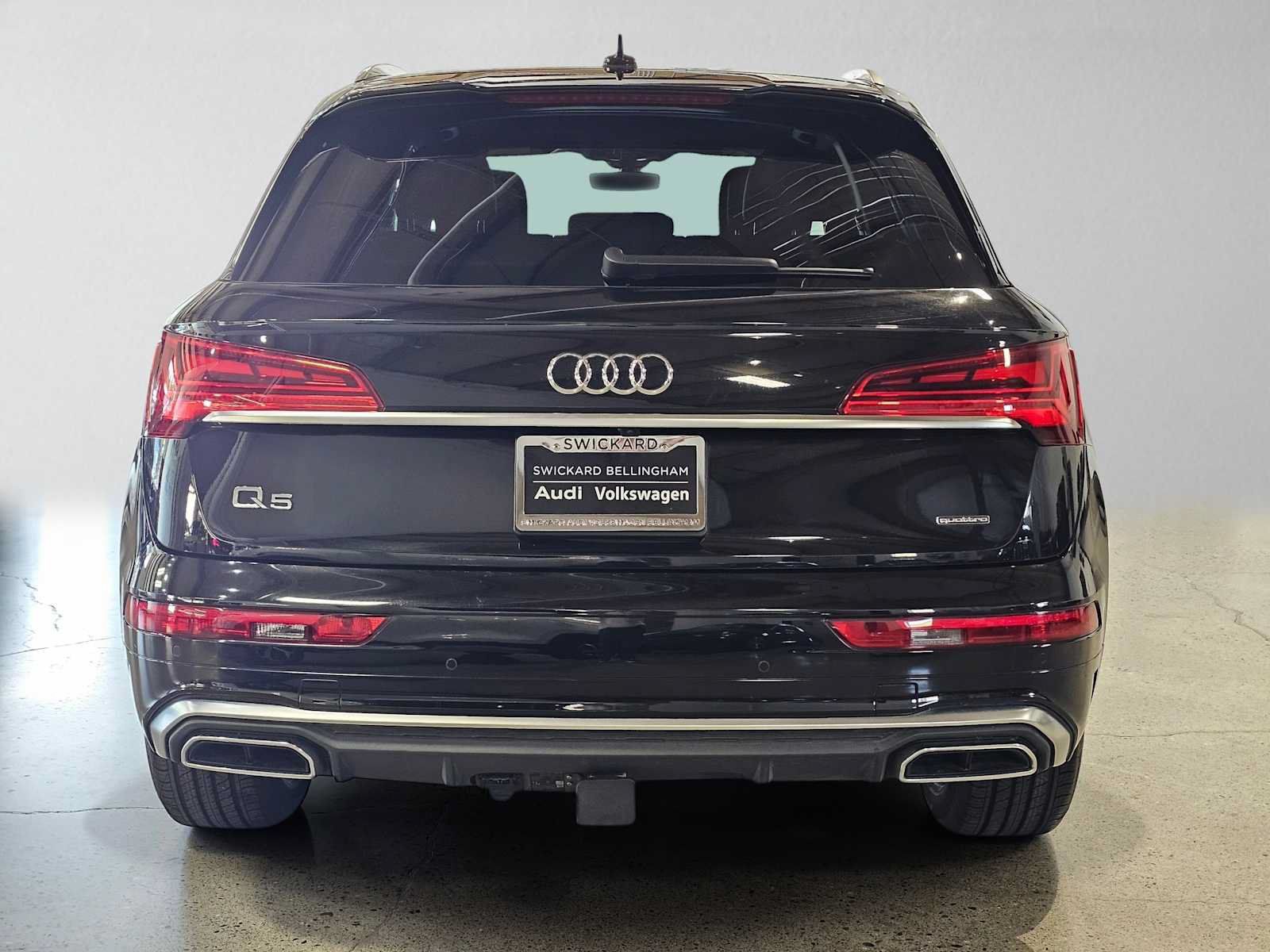 Used 2023 Audi Q5 2.0T Premium Plus w/ Premium Plus Package AWD/4WD image 4