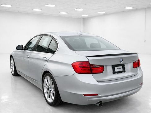 Used 2015 BMW 320i Sedan image 8