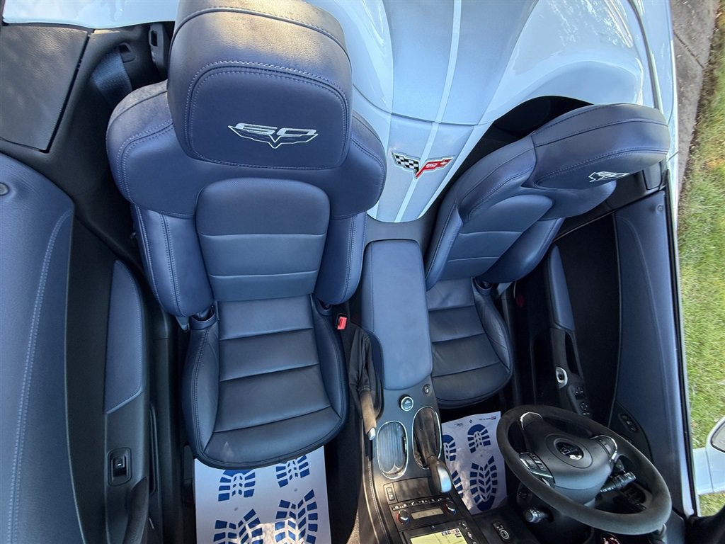 Used 2013 Chevrolet Corvette Grand Sport w/ 4LT Preferred Equipment Group RWD image 75