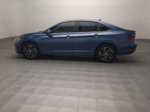 Used 2019 Volkswagen Jetta SEL Premium FWD image 3