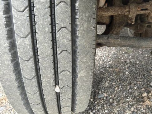 Used 2011 Ford F450 XL w/ PWR Equipment Group image 9