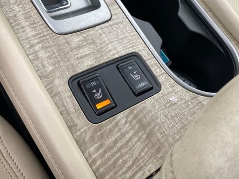 Used 2023 Nissan Murano SL image 13