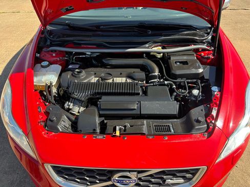 Used 2011 Volvo C30 T5 R-Design image 22