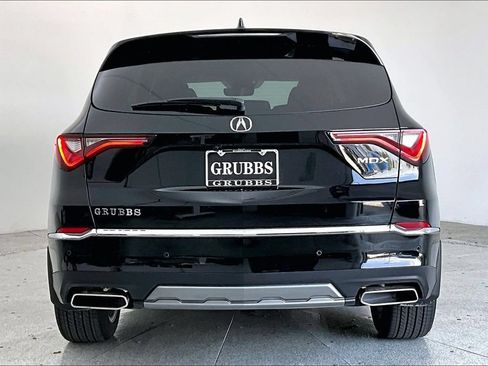 Certified 2026 Acura MDX FWD w/ Technology Package image 4