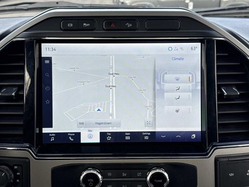 Used 2022 Ford F250 Lariat w/ Lariat Ultimate Package image 11