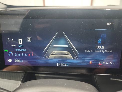 Used 2025 Chevrolet Equinox LT image 23