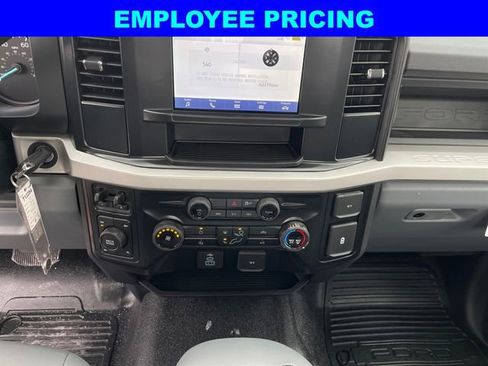 New 2026 Ford F350 XL w/ XL Chrome Package AWD/4WD image 10