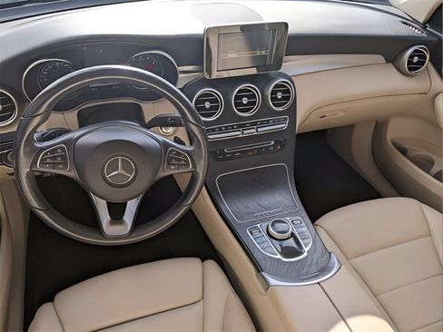 Used 2018 Mercedes-Benz GLC 300 image 23
