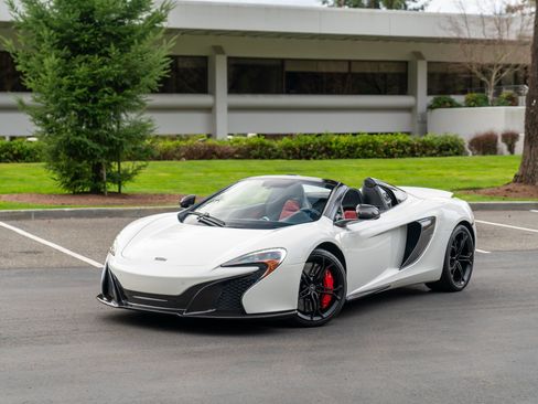 Used 2016 McLaren 650S Spider RWD image 62