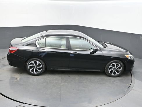 Used 2016 Honda Accord EX-L image 37