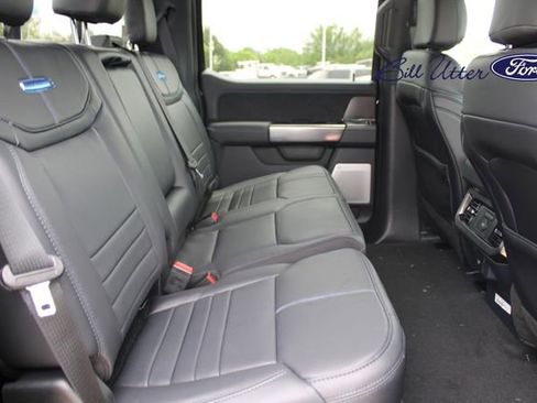 New 2026 Ford F250 Platinum AWD/4WD image 9