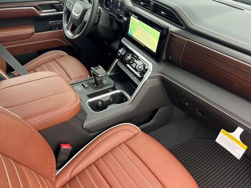 New 2026 GMC Sierra 1500 Denali Ultimate image 12