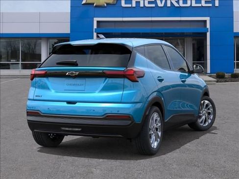 New 2027 Chevrolet Bolt LT image 4