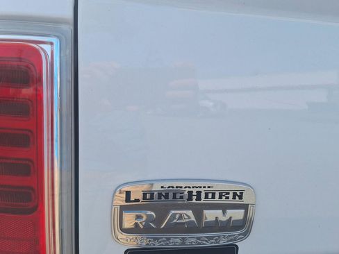 Used 2016 RAM 1500 Laramie Longhorn w/ Convenience Group AWD/4WD image 5