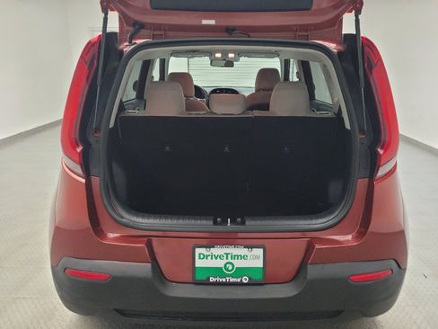 Used 2020 Kia Soul LX FWD image 29