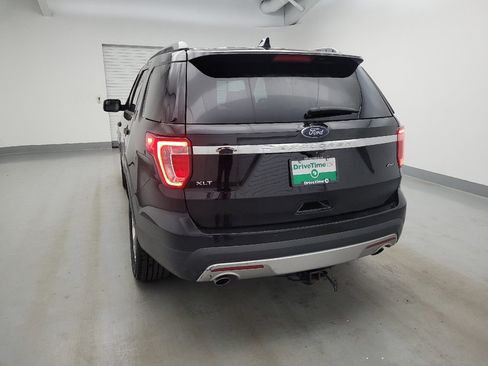 Used 2017 Ford Explorer XLT w/ Equipment Group 201A AWD/4WD image 6