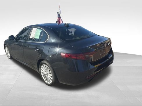 Used 2023 Alfa Romeo Giulia Sprint image 19