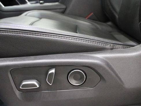 Used 2024 GMC Sierra 2500 Denali w/ Denali Reserve Package image 27