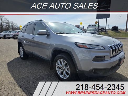 Used 2014 Jeep Cherokee Latitude w/ Comfort/Convenience Group AWD/4WD image 2