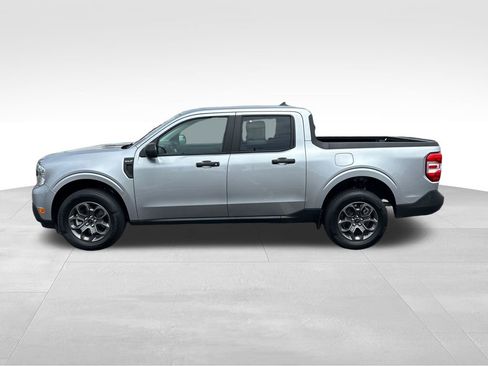 Used 2024 Ford Maverick XLT FWD image 2
