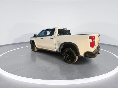 Used 2023 Chevrolet Silverado 1500 ZR2 w/ Technology Package AWD/4WD image 6