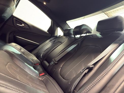 Used 2015 Chrysler 200 S w/ Navigation & Sound Group I image 30