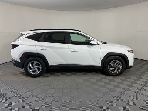 Used 2022 Hyundai Tucson SEL FWD image 8
