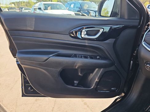 Used 2022 Jeep Compass High Altitude image 27