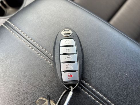 Used 2025 Nissan Altima 2.5 SV FWD image 21