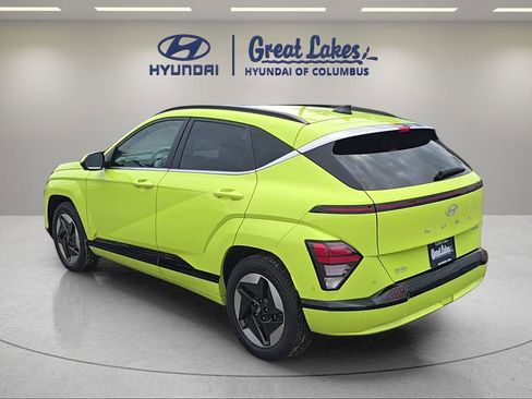 Used 2024 Hyundai Kona Limited FWD image 3