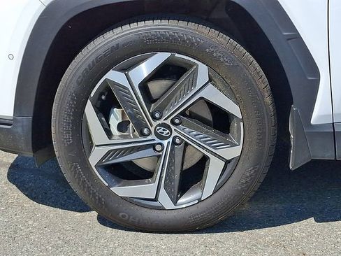 Used 2023 Hyundai Tucson Limited image 8