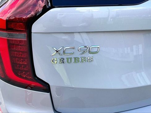Used 2025 Volvo XC90 B6 Plus AWD/4WD image 43