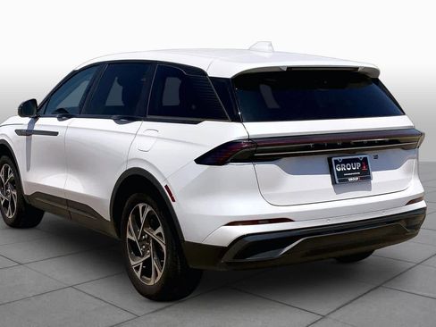New 2026 Lincoln Nautilus Premier w/ Jet Appearance Package AWD/4WD image 12