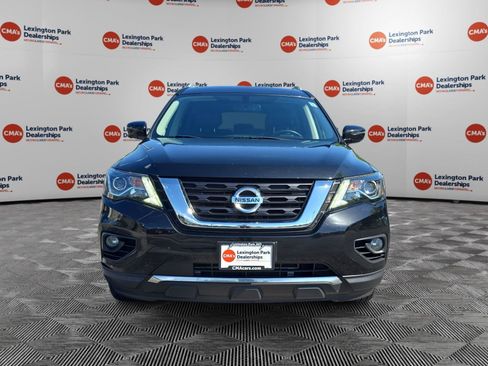 Used 2020 Nissan Pathfinder Platinum AWD/4WD image 2