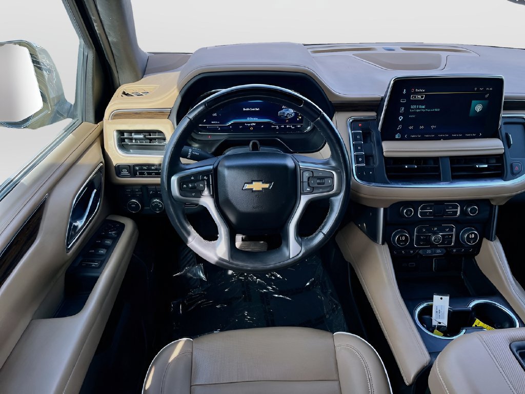 Used 2023 Chevrolet Tahoe Premier w/ Advanced Technology Package AWD/4WD image 23