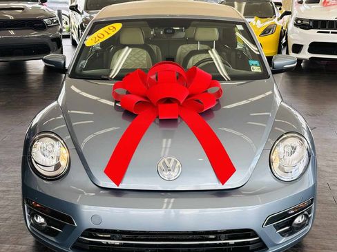 Used 2019 Volkswagen Beetle 2.0T Final Edition SEL FWD image 17
