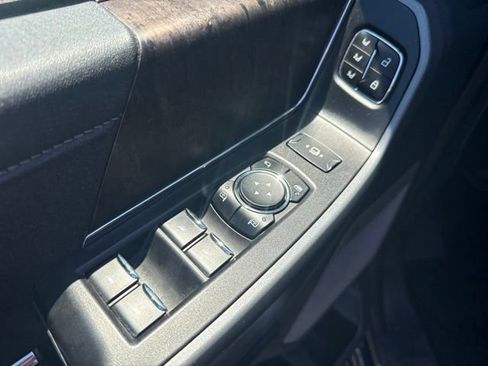 Used 2024 Ford F250 Lariat AWD/4WD image 13