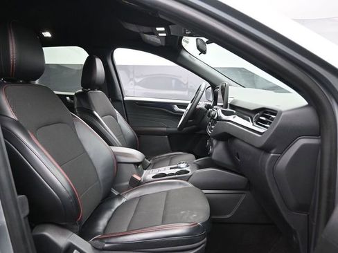 Used 2024 Ford Escape ST-Line image 33