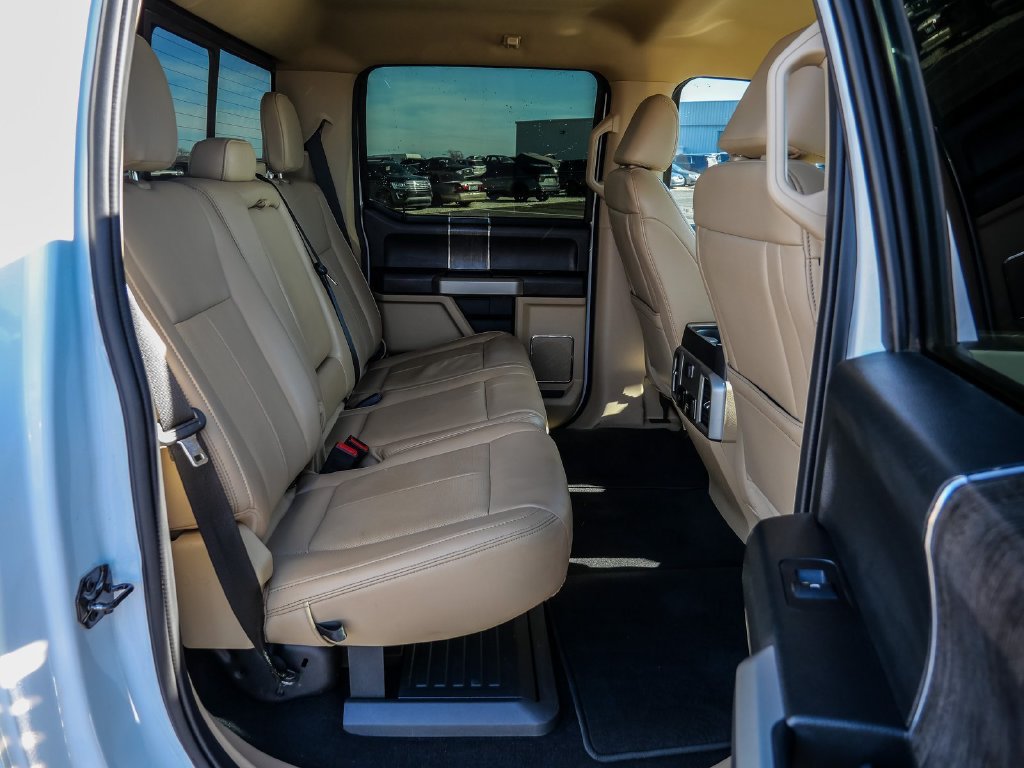 Used 2021 Ford F250 Lariat w/ Lariat Value Package AWD/4WD image 19