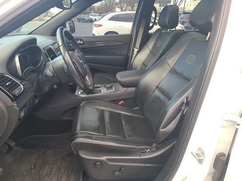 Used 2020 Jeep Grand Cherokee Overland image 7